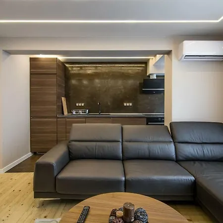 Work Or Leisure Modern 2bd Apt Near Center Varna
