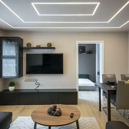 Work Or Leisure Modern 2bd Apt Near Center Varna