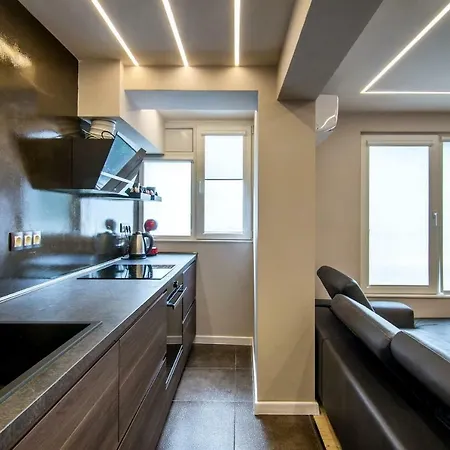 Work Or Leisure Modern 2bd Apt Near Center Apartment Varna